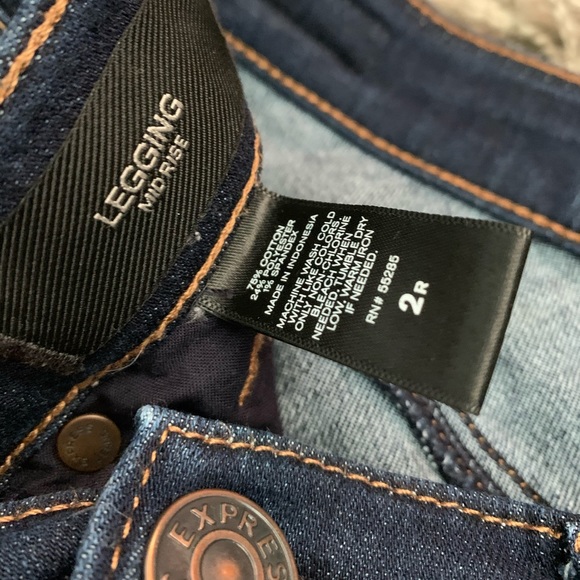 Express Mid Rise Jean Legging - Picture 8 of 8